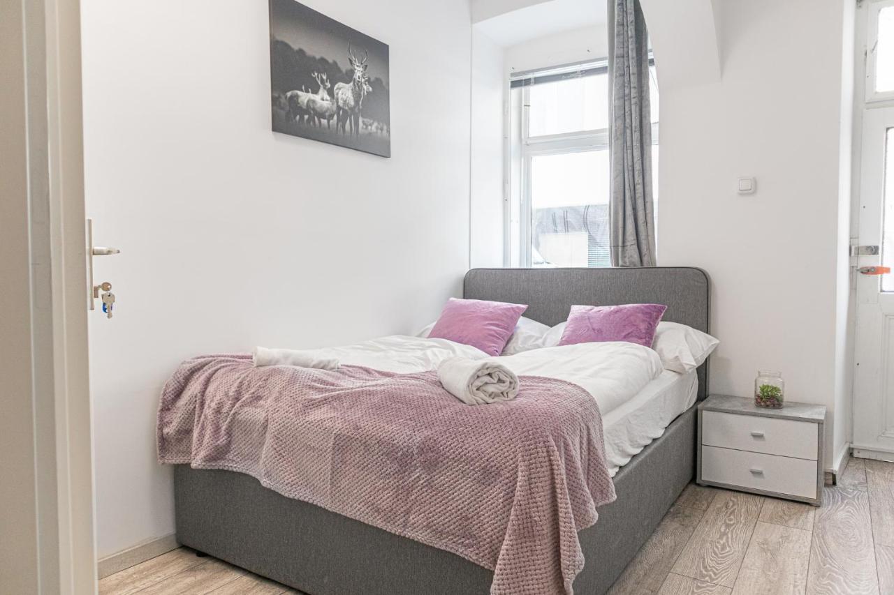 Cozy Room @ Hauptbahnhof - Well Situated & Central Wenen Buitenkant foto
